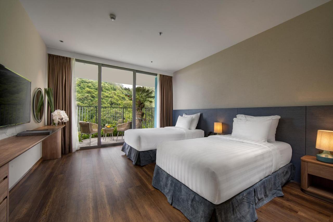Flamingo Premium Lan Ha Bay Resort Hai Phong Exterior foto